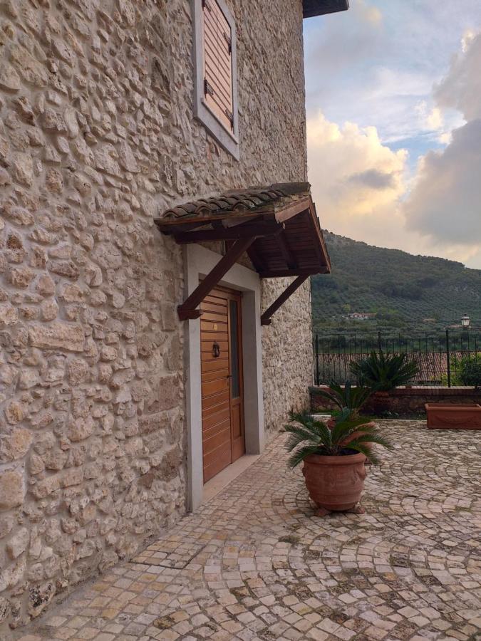 Rocca MassimaCasale Dei Priori住宿加早餐旅馆 外观 照片