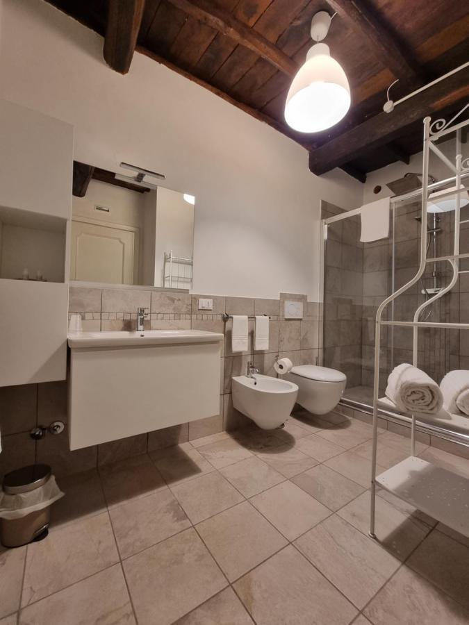 Rocca MassimaCasale Dei Priori住宿加早餐旅馆 外观 照片